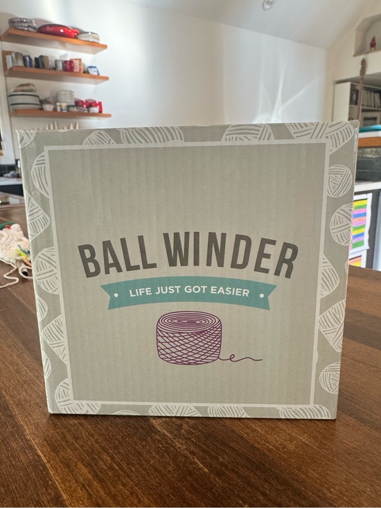 Knit Picks Other - *NIB* KNIT PICKS Yarn Ball Winder